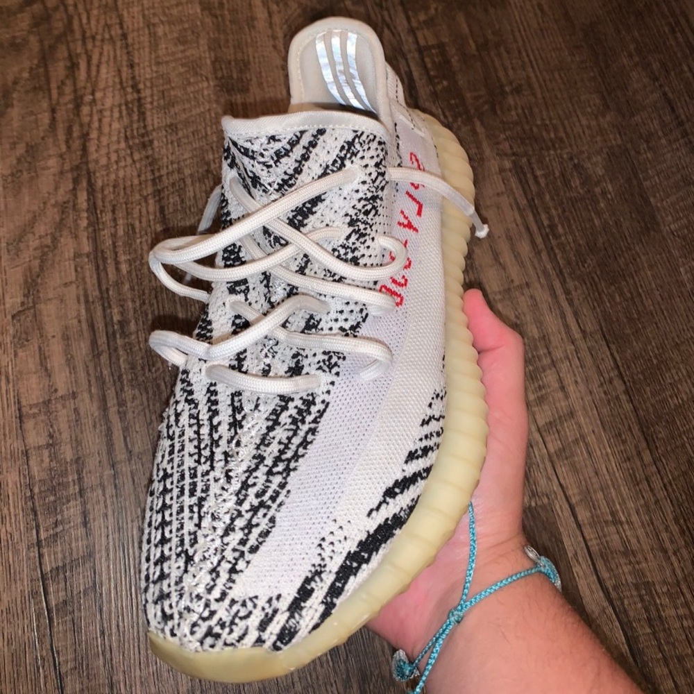 Yeezy Boost 350 Zebra